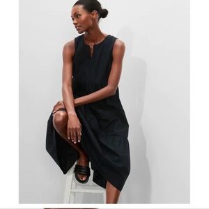 NWT Banana Republic notch v neck tiered midi dress black cotton small